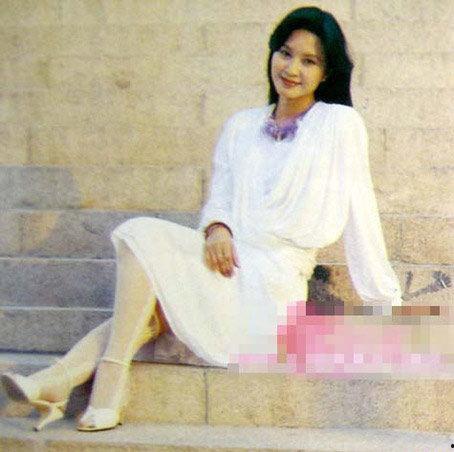 方舒照片,光影中的优雅与魅力