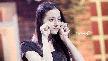 热巴整容前后照片,美丽蜕变，见证明星成长之路